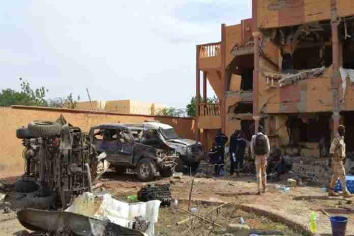 Mali car bomb